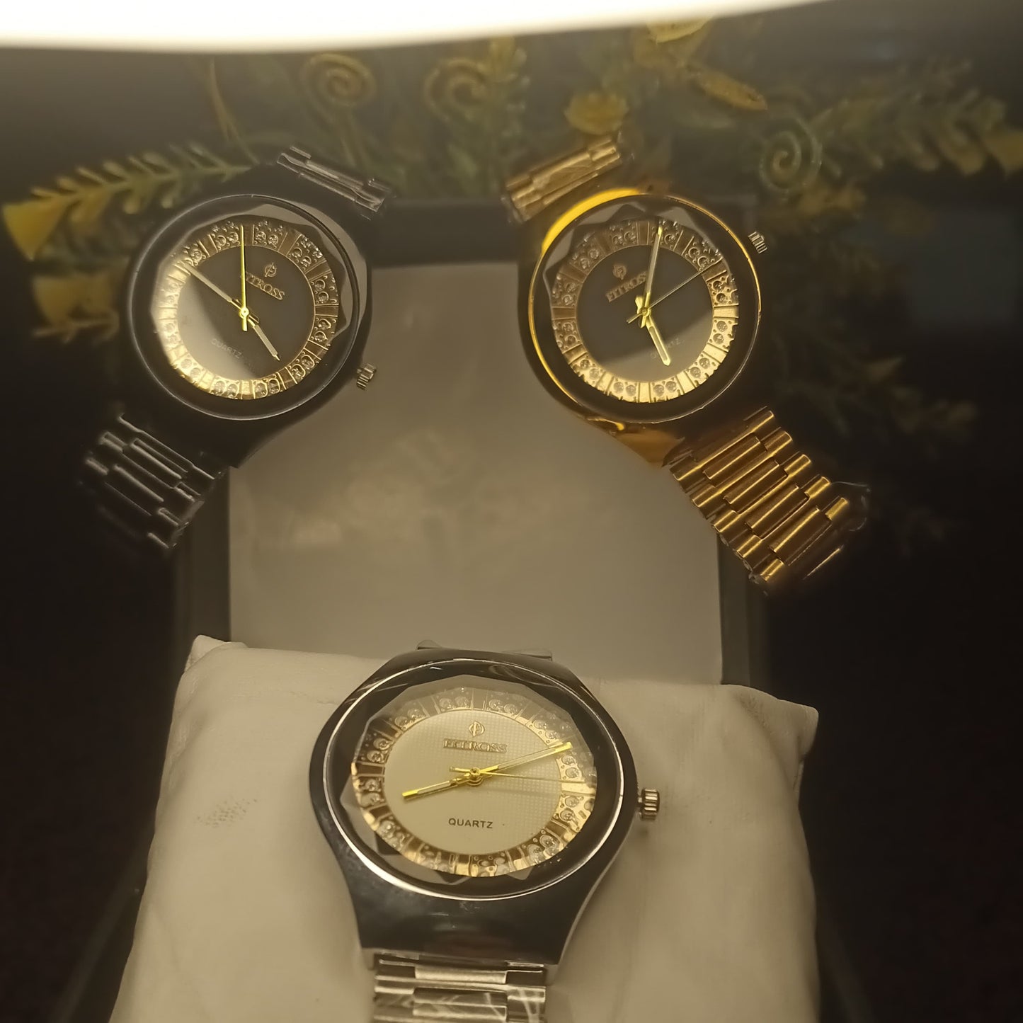 Eitross Delux Diamonds Watch